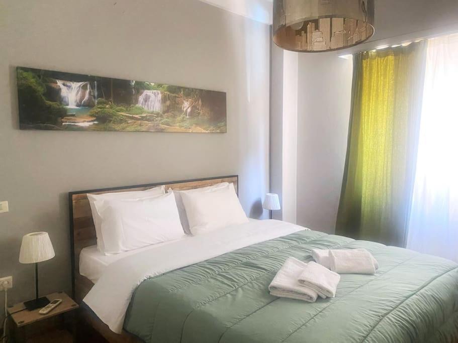 2Bdr Olympianzeus Apt With Netflix เอเธนส์ ภายนอก รูปภาพ