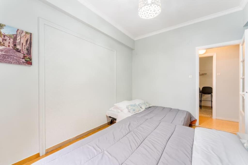 2Bdr Olympianzeus Apt With Netflix เอเธนส์ ภายนอก รูปภาพ