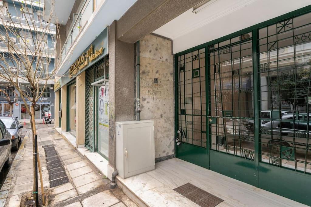 2Bdr Olympianzeus Apt With Netflix เอเธนส์ ภายนอก รูปภาพ