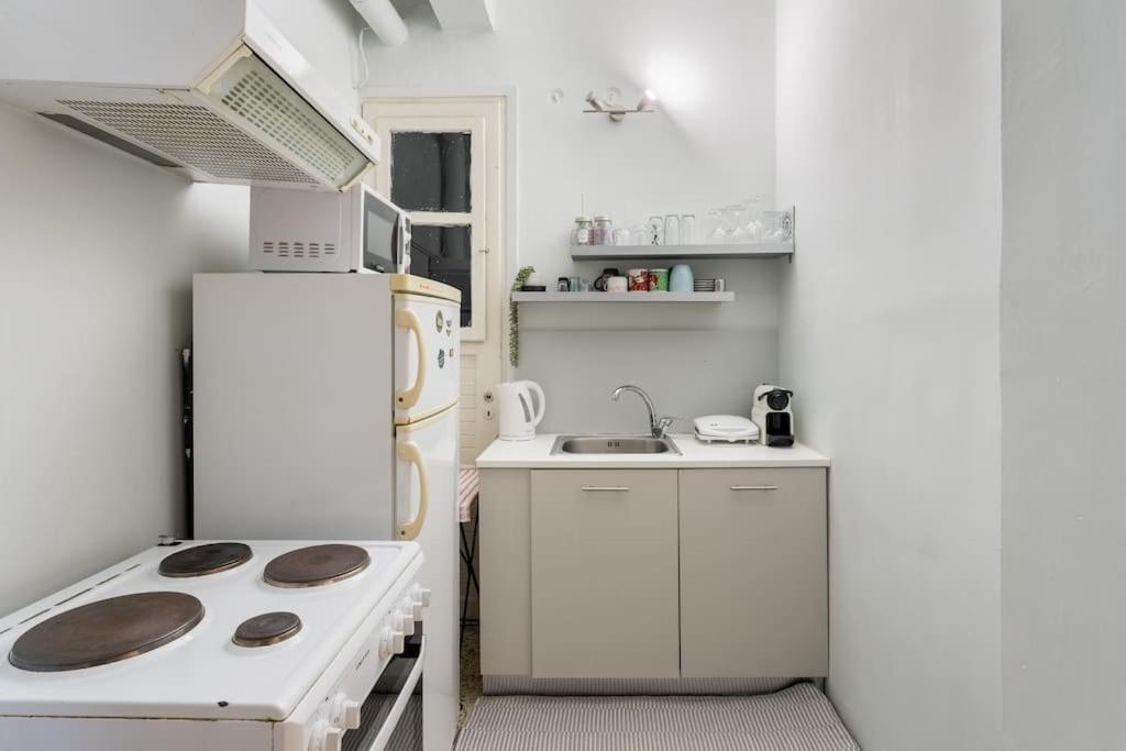 2Bdr Olympianzeus Apt With Netflix เอเธนส์ ภายนอก รูปภาพ